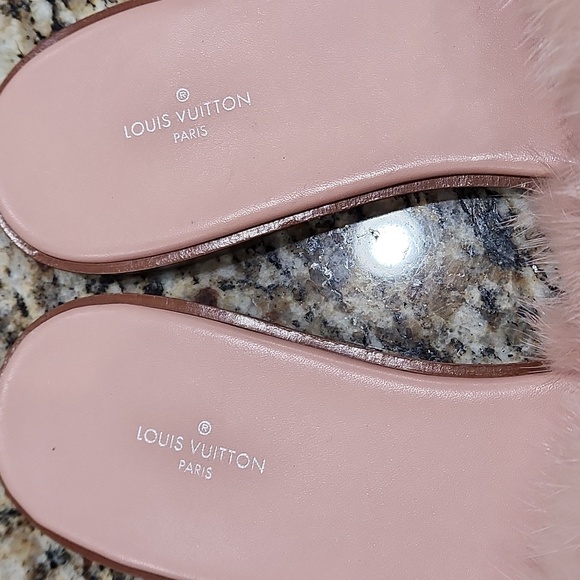 LOUIS VUITTON SLIDES - Picture 3 of 5